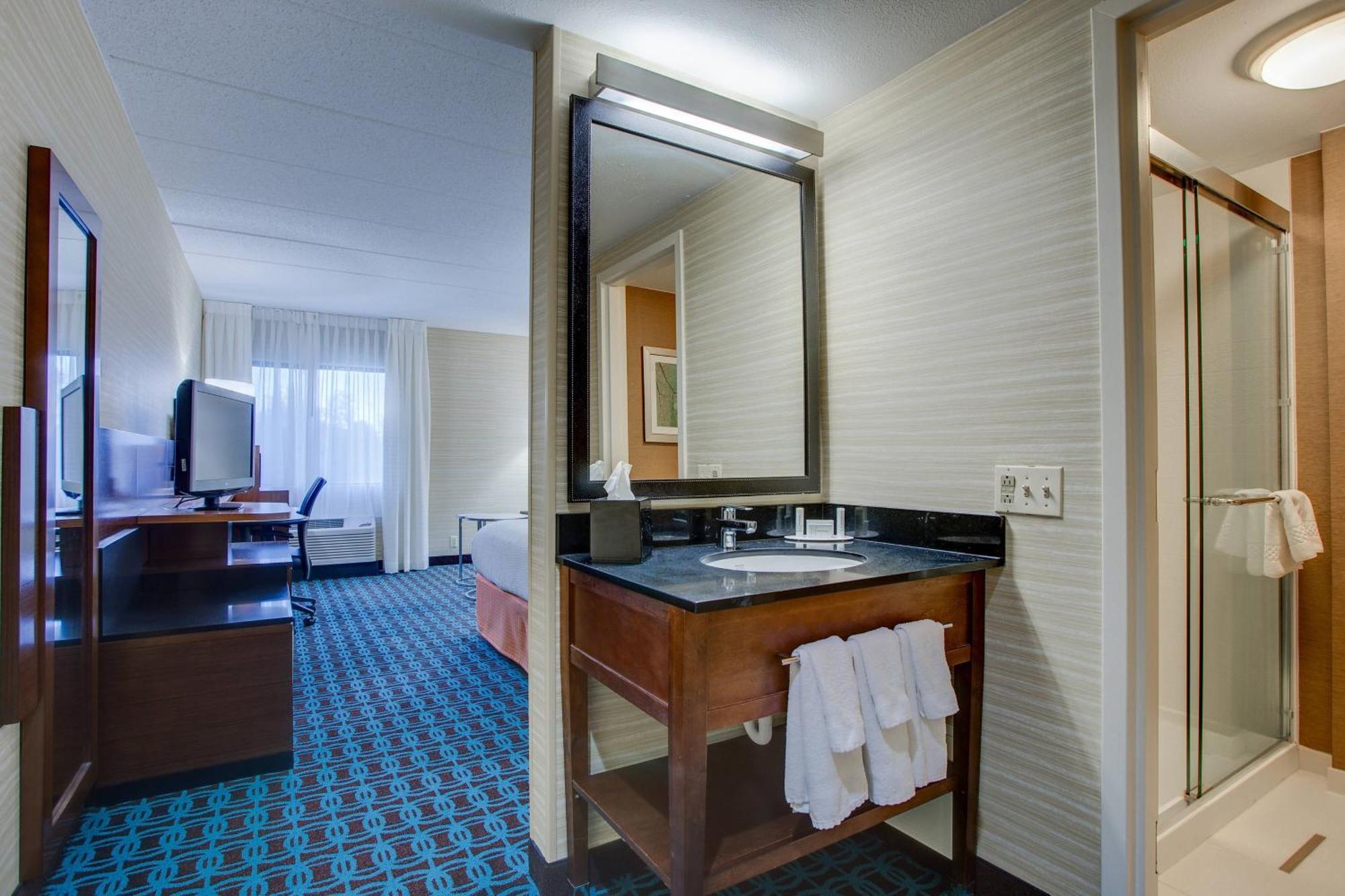 Fairfield Inn Portsmouth Seacoast Exterior foto